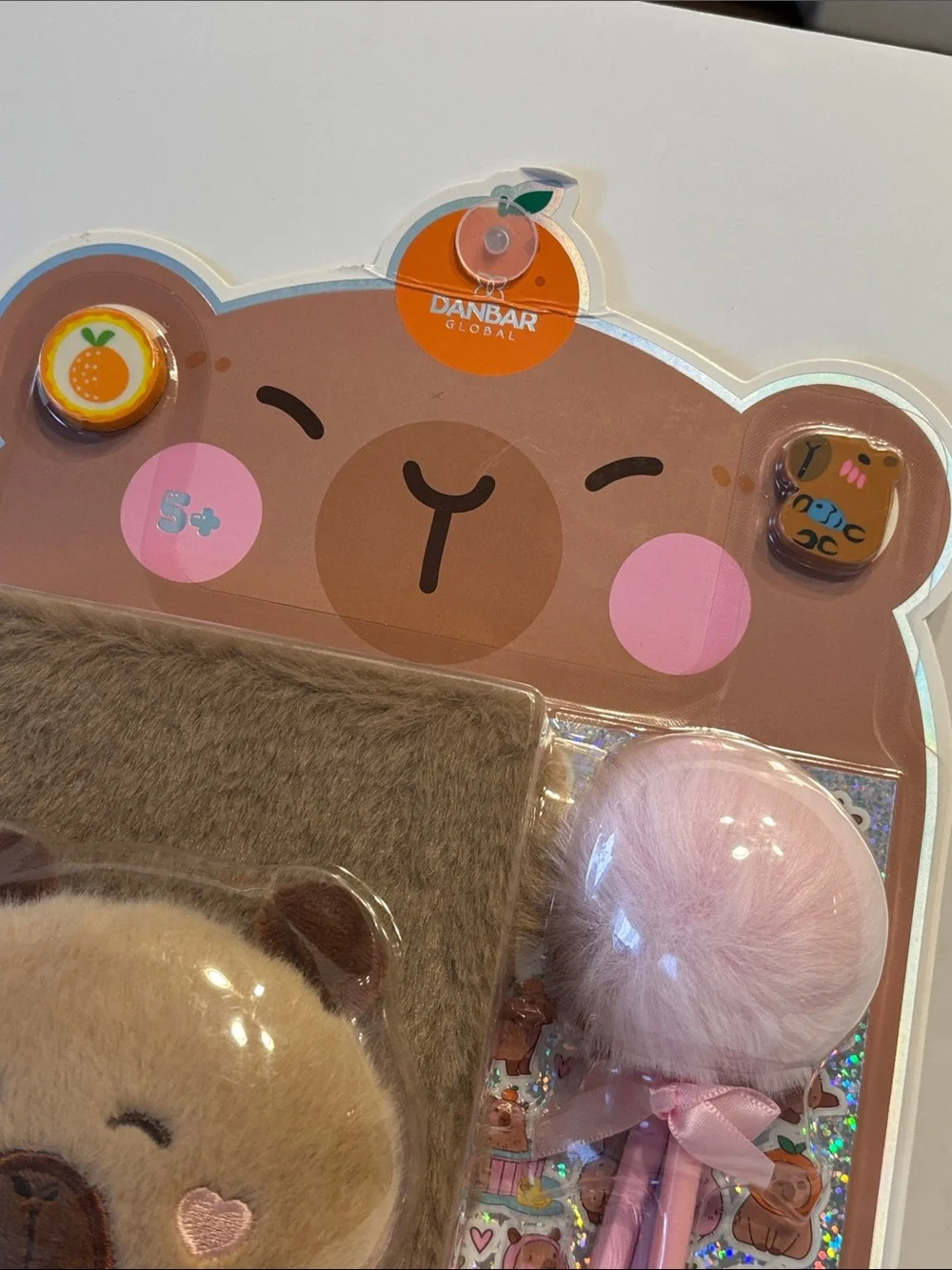 Danbar Global Capybara Stationery Set